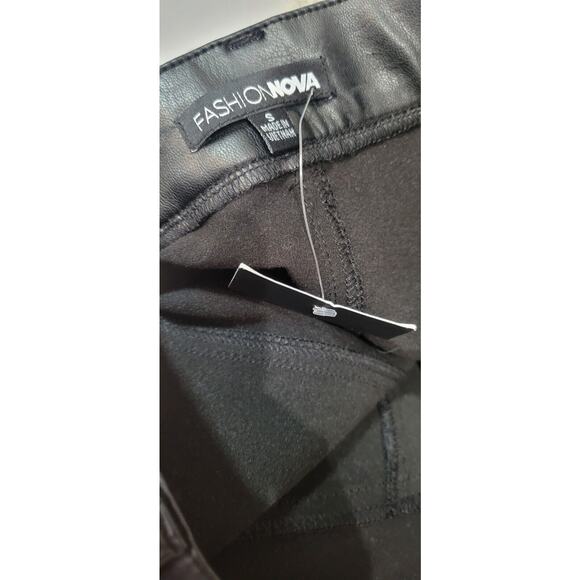 Fashion Nova Faux Leather Pants Womens Small High Rise Straight Tapered Goth - Picture 3 of 3